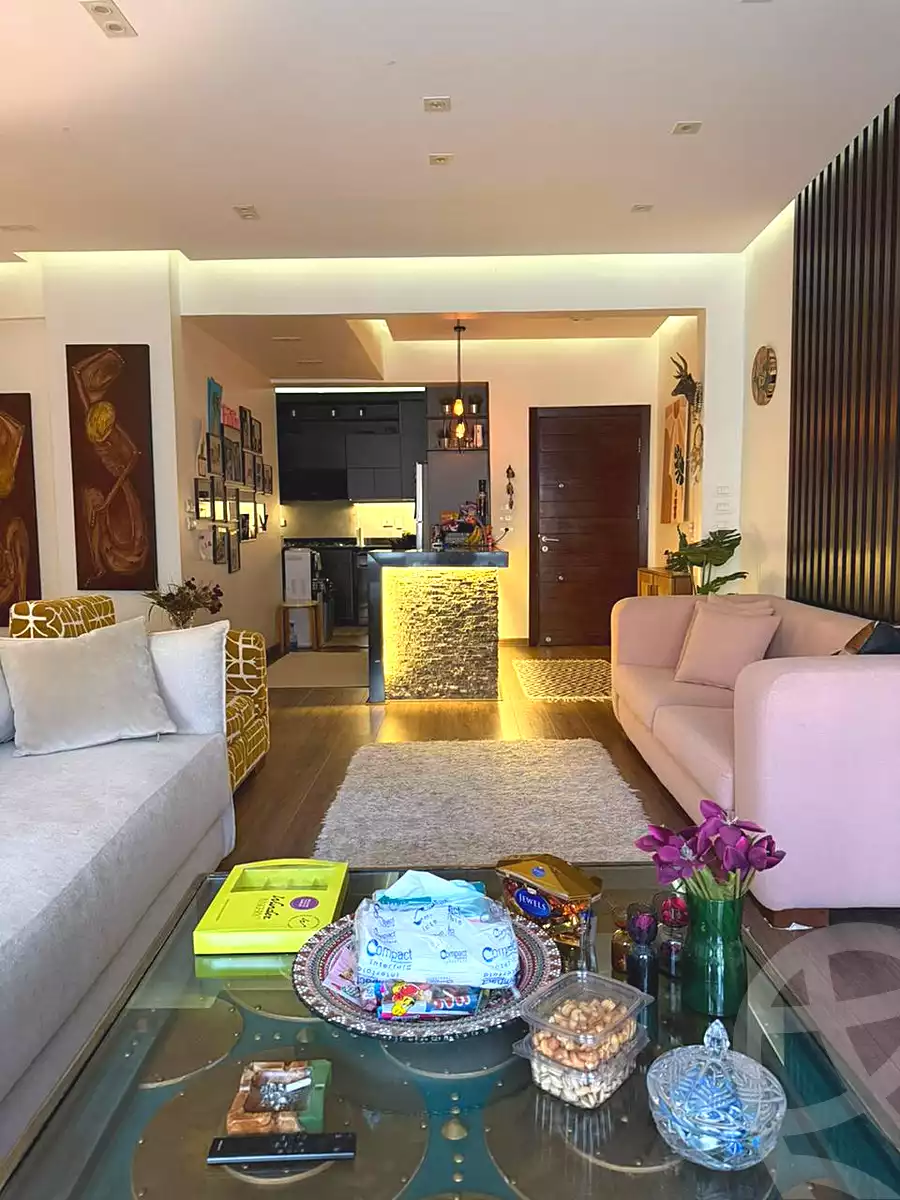 https://aqarmap.com.eg/ar/listing/7213162-for-sale-cairo-el-sheikh-zayed-city-compounds-el-khamayel