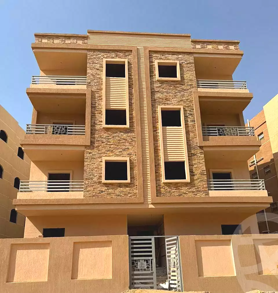 https://aqarmap.com.eg/ar/listing/7213276-for-sale-cairo-badr-city-hai-el-ashgar-featured-neighborhood-el-imam-el-bokhary-st