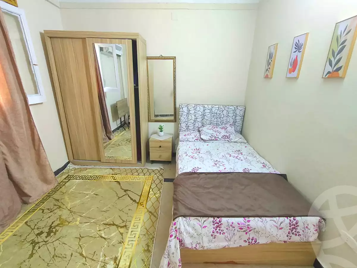 https://aqarmap.com.eg/ar/listing/7213532-for-rent-cairo-manial-manial-st