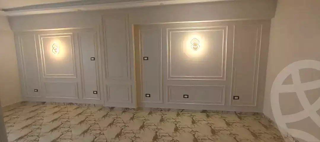 https://aqarmap.com.eg/ar/listing/7213678-for-sale-alexandria-al-agamy-el-hanouvel-el-kholafaa-el-rashdeen-st