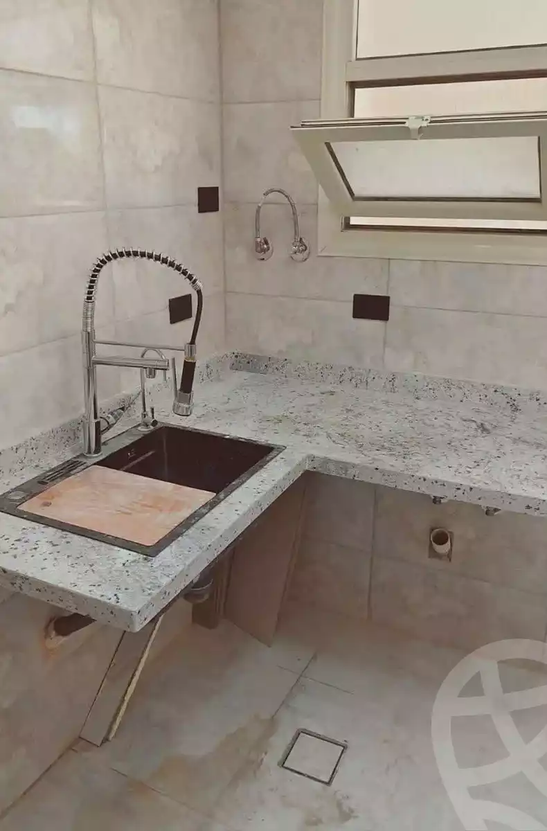 https://aqarmap.com.eg/ar/listing/7213756-for-rent-alexandria-moharram-bey