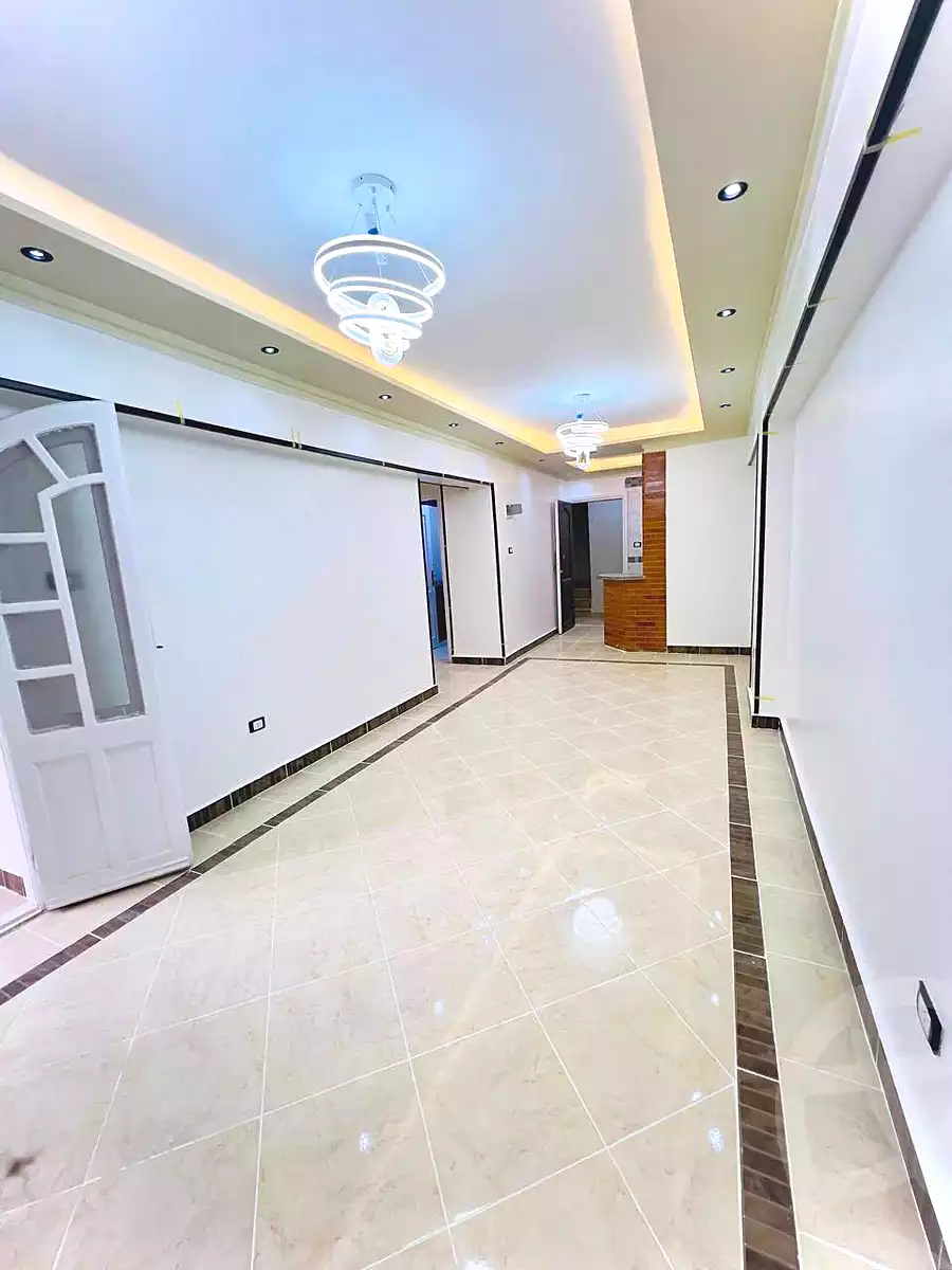 https://aqarmap.com.eg/ar/listing/7213893-for-sale-alexandria-al-agamy-shataa-el-nakheel