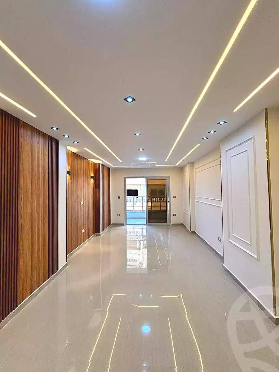 https://aqarmap.com.eg/ar/listing/7213924-for-sale-alexandria-sydy-bshr-sydy-bshr-bhry-shr-mhmwd-l-yswy