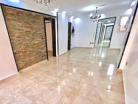 https://aqarmap.com.eg/ar/listing/7214269-for-sale-alexandria-el-mandara-shr-jml-bd-lnsr