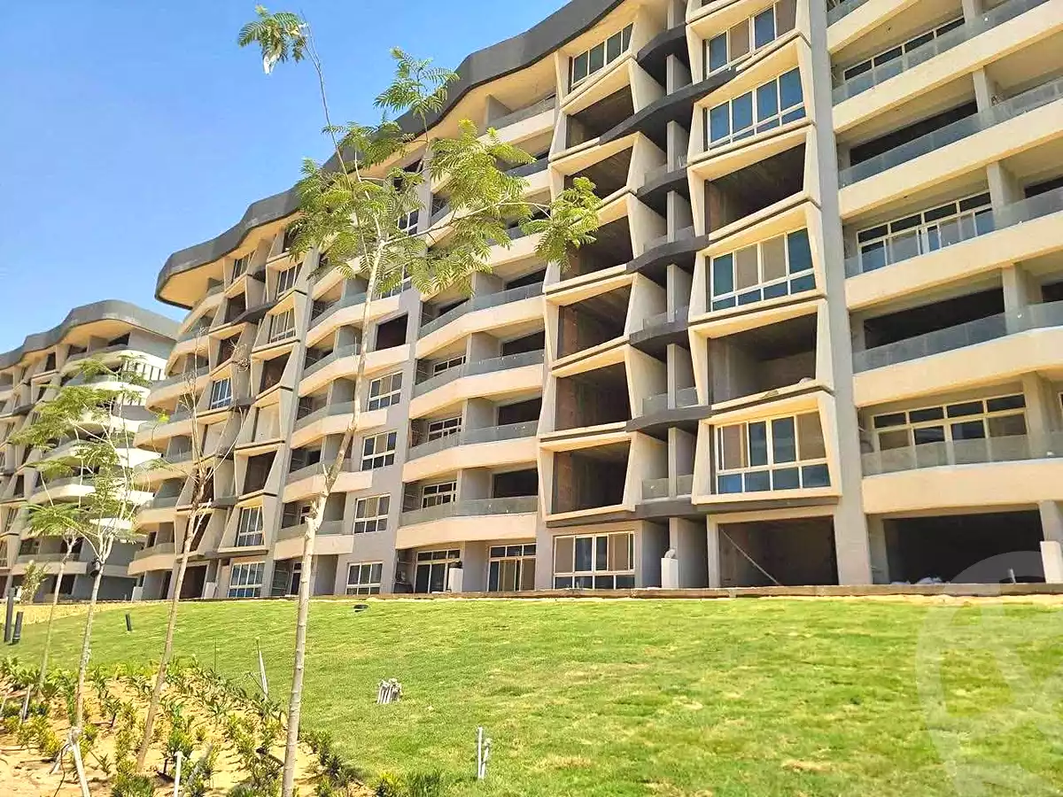 https://aqarmap.com.eg/ar/listing/7214374-for-sale-cairo-new-administrative-capital-r7-midtown-condo