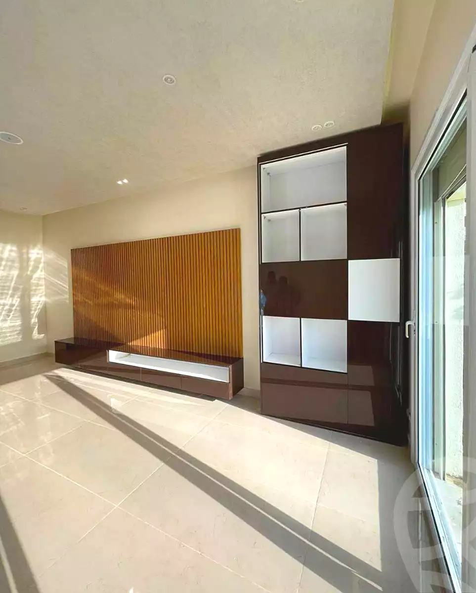 https://aqarmap.com.eg/en/listing/7214544-for-sale-cairo-new-cairo-compounds-mayan-compound-stm