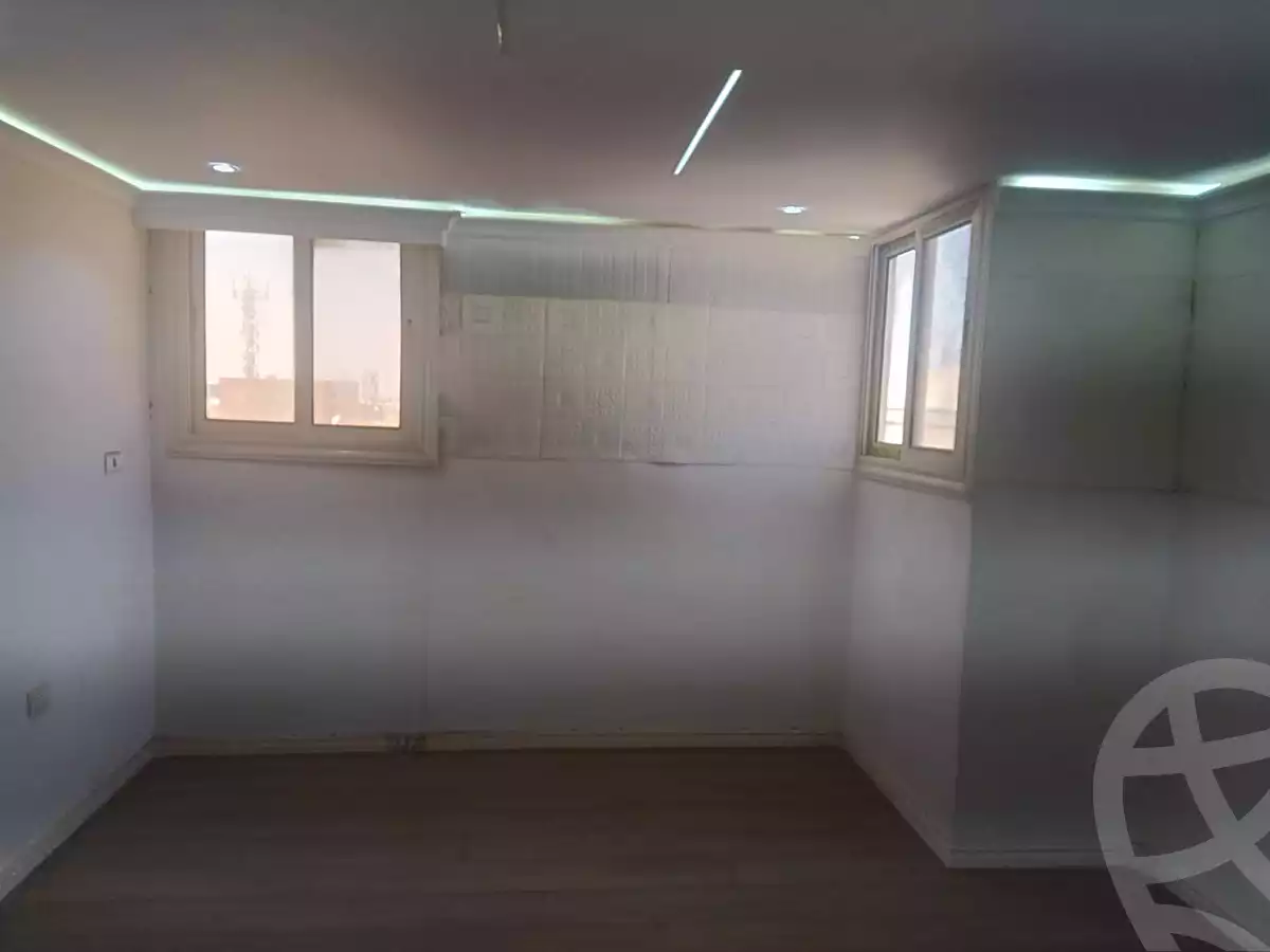 https://aqarmap.com.eg/ar/listing/7214514-for-rent-cairo-mokattam-lhdb-l-ly-hy-lqswr