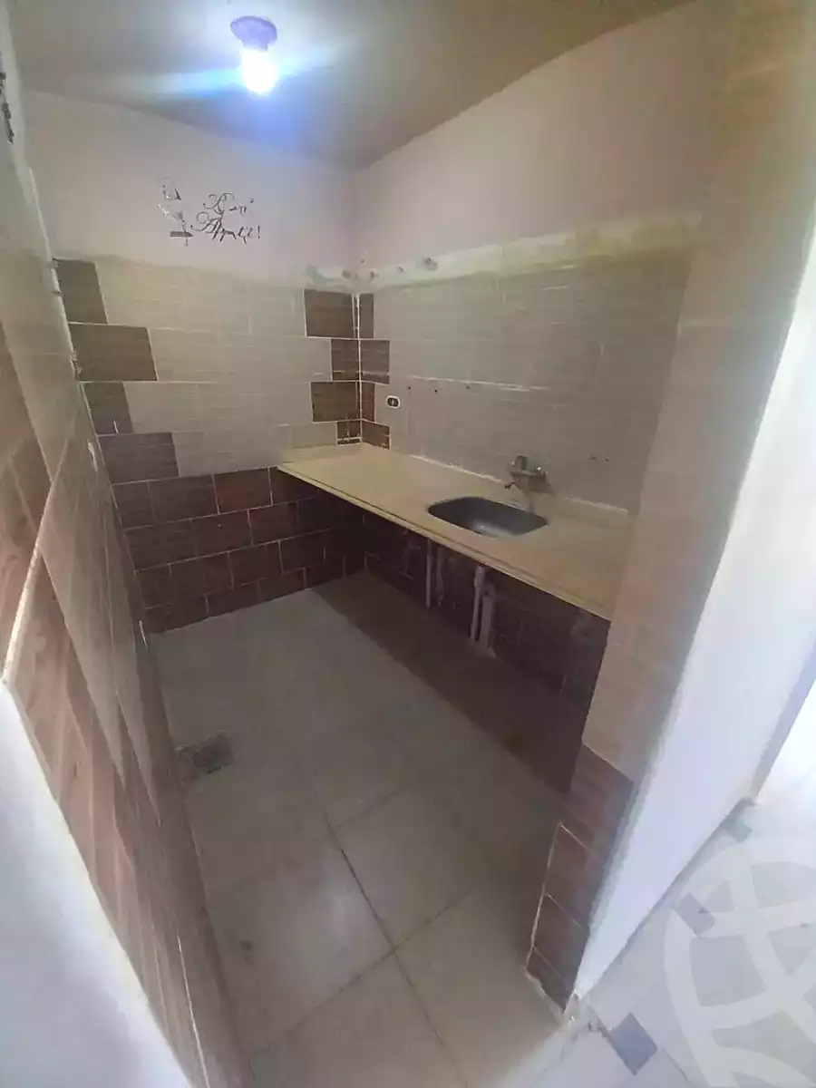 https://aqarmap.com.eg/ar/listing/7214852-for-sale-alexandria-al-agamy-el-hanouvel