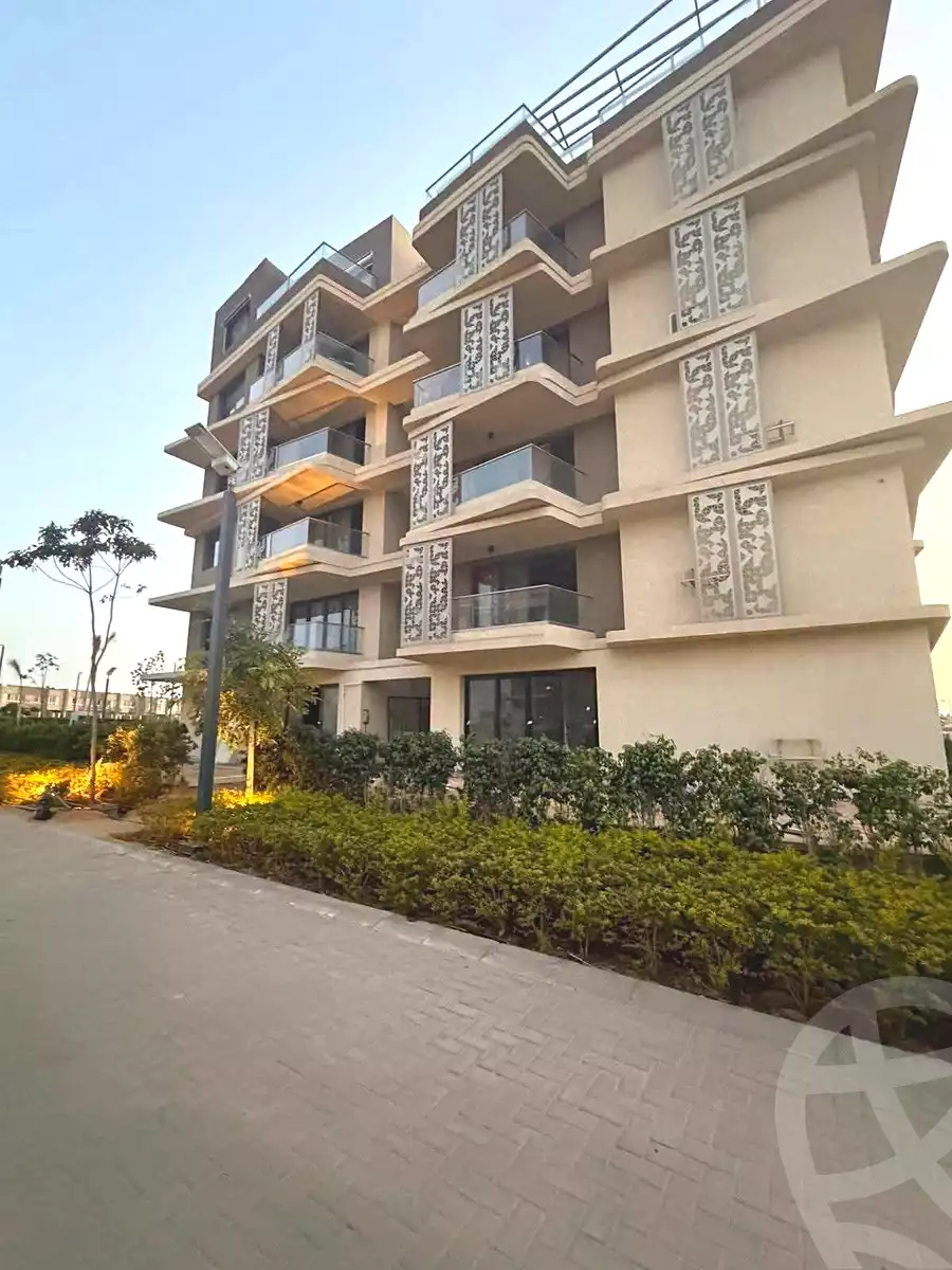 https://aqarmap.com.eg/ar/listing/7215018-for-sale-cairo-6th-of-october-hadaeq-october-compounds-badya-compound-palm-hills