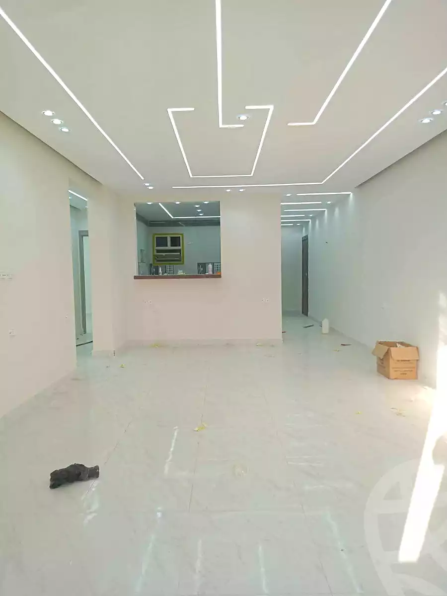 https://aqarmap.com.eg/ar/listing/7215231-for-sale-cairo-el-haram-el-lebeny-soltan-khattab-st