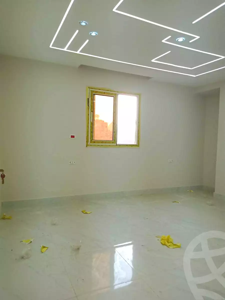 https://aqarmap.com.eg/ar/listing/7215284-for-sale-cairo-el-haram-el-lebeny-soltan-khattab-st