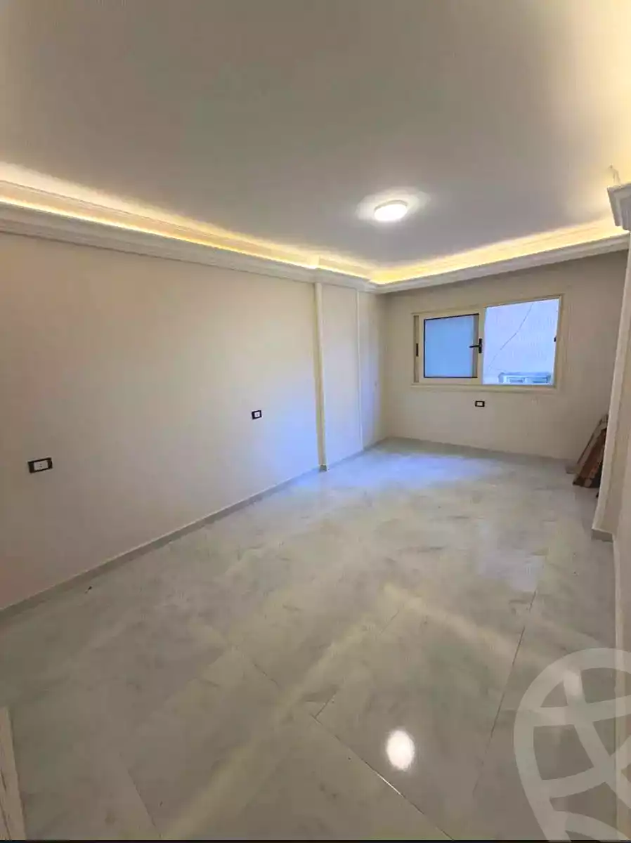 https://aqarmap.com.eg/en/listing/7215868-for-sale-alexandria-al-agamy-lbytsh-bianchiii