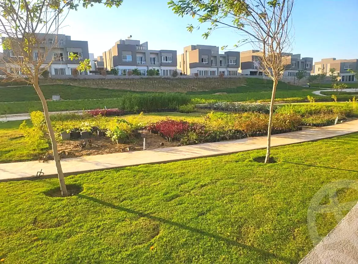 https://aqarmap.com.eg/ar/listing/7215929-for-sale-cairo-new-cairo-compounds-trio-gardens