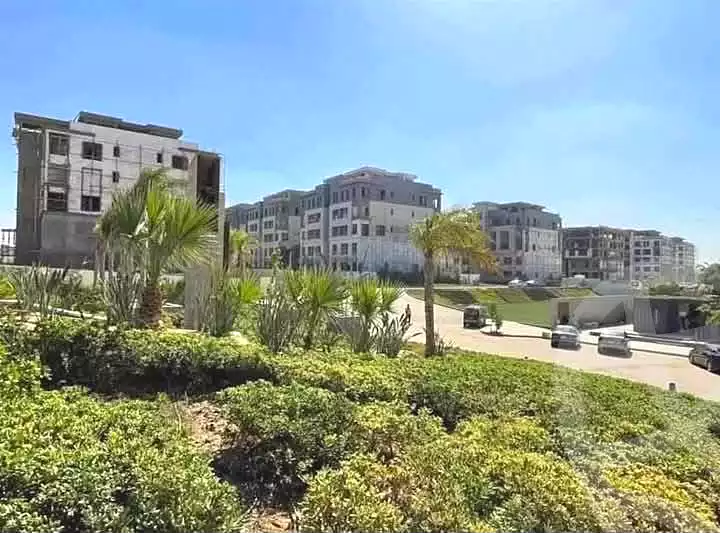 https://aqarmap.com.eg/ar/listing/7215949-for-sale-cairo-new-cairo-compounds-trio-gardens