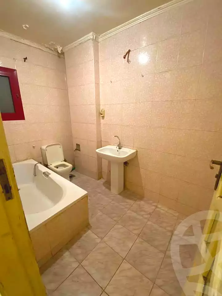 https://aqarmap.com.eg/ar/listing/7215998-for-rent-cairo-el-haram-shareaa-el-haram
