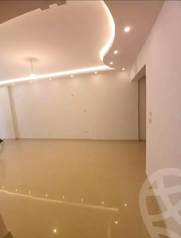 https://aqarmap.com.eg/ar/listing/7216012-for-sale-alexandria-smwh-ljdyd