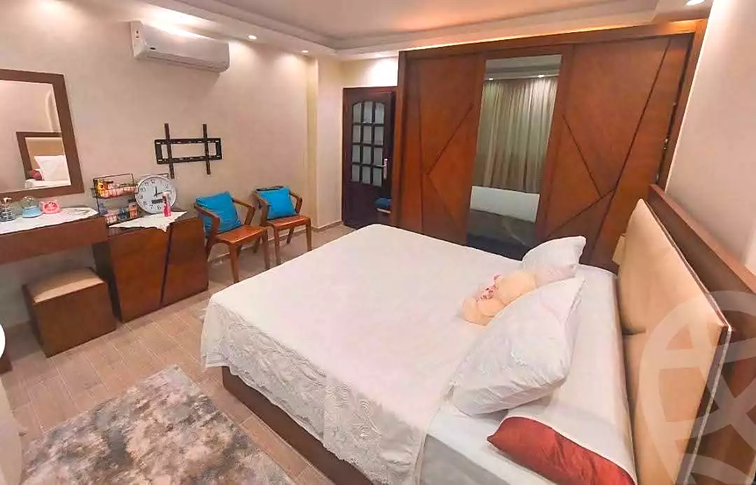 https://aqarmap.com.eg/en/listing/7216009-for-sale-cairo-ain-shams-el-naam-mohammed-ezzat-tamom-st
