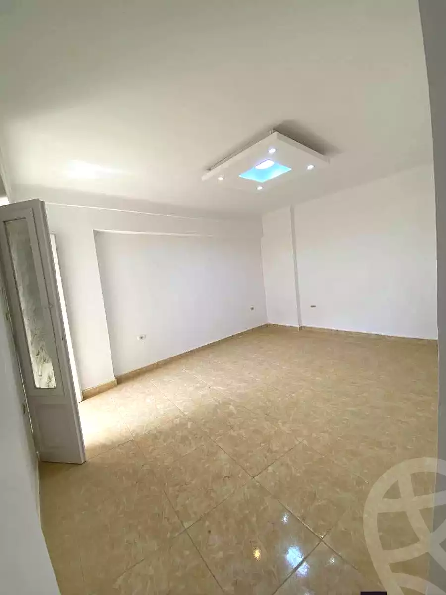 https://aqarmap.com.eg/ar/listing/7216069-for-sale-alexandria-al-agamy-lbytsh-shahr-al-assal-st