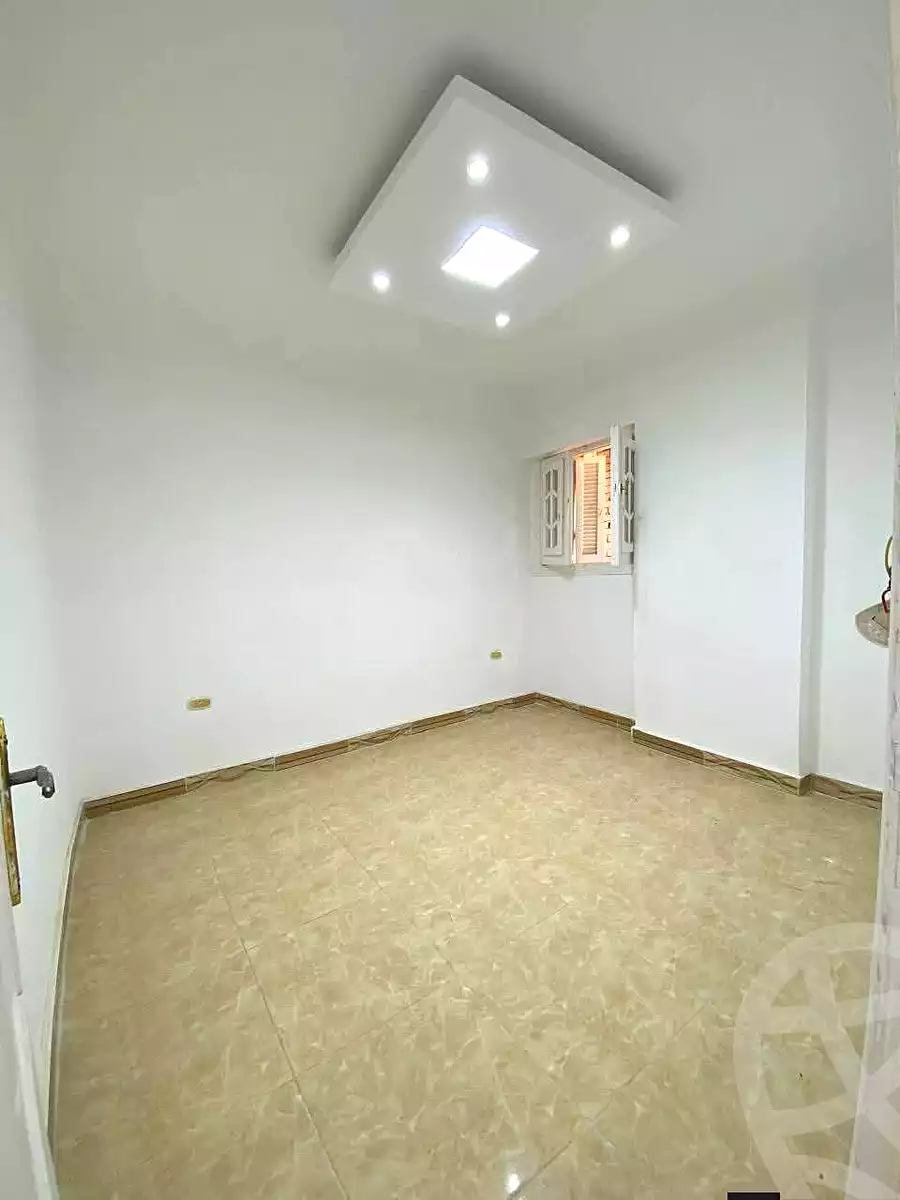 https://aqarmap.com.eg/ar/listing/7216069-for-sale-alexandria-al-agamy-lbytsh-shahr-al-assal-st