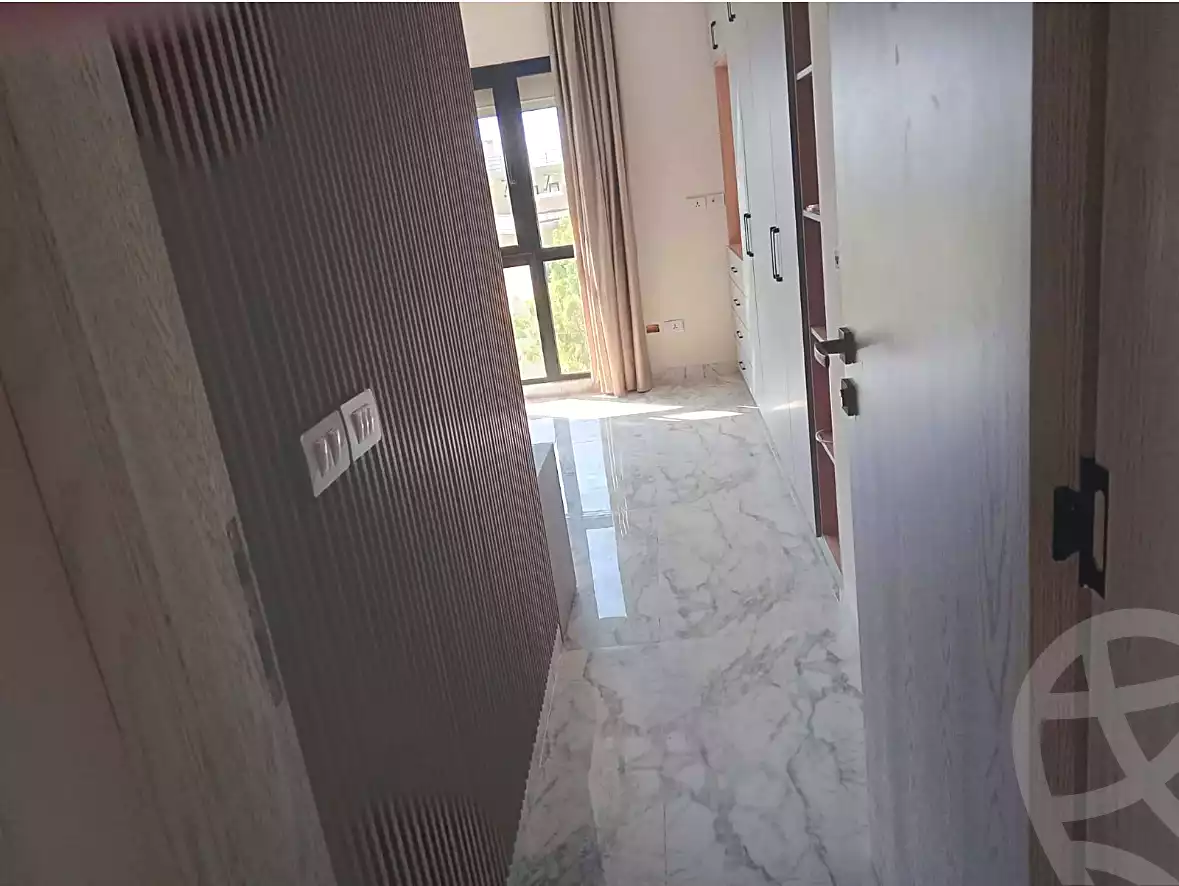 https://aqarmap.com.eg/ar/listing/7199229-for-rent-cairo-new-cairo-compounds-villette-kmbwnd-sky-kwndwz-swdyk-villette