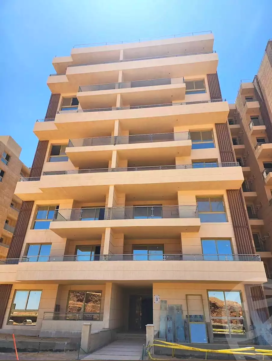 https://aqarmap.com.eg/ar/listing/7216389-for-sale-cairo-new-administrative-capital-r7-dy-jwy-3-tj-msr