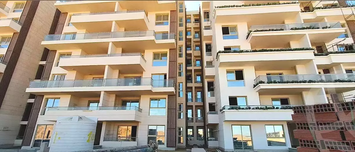 https://aqarmap.com.eg/ar/listing/7216421-for-sale-cairo-new-administrative-capital-r8-tj-msr