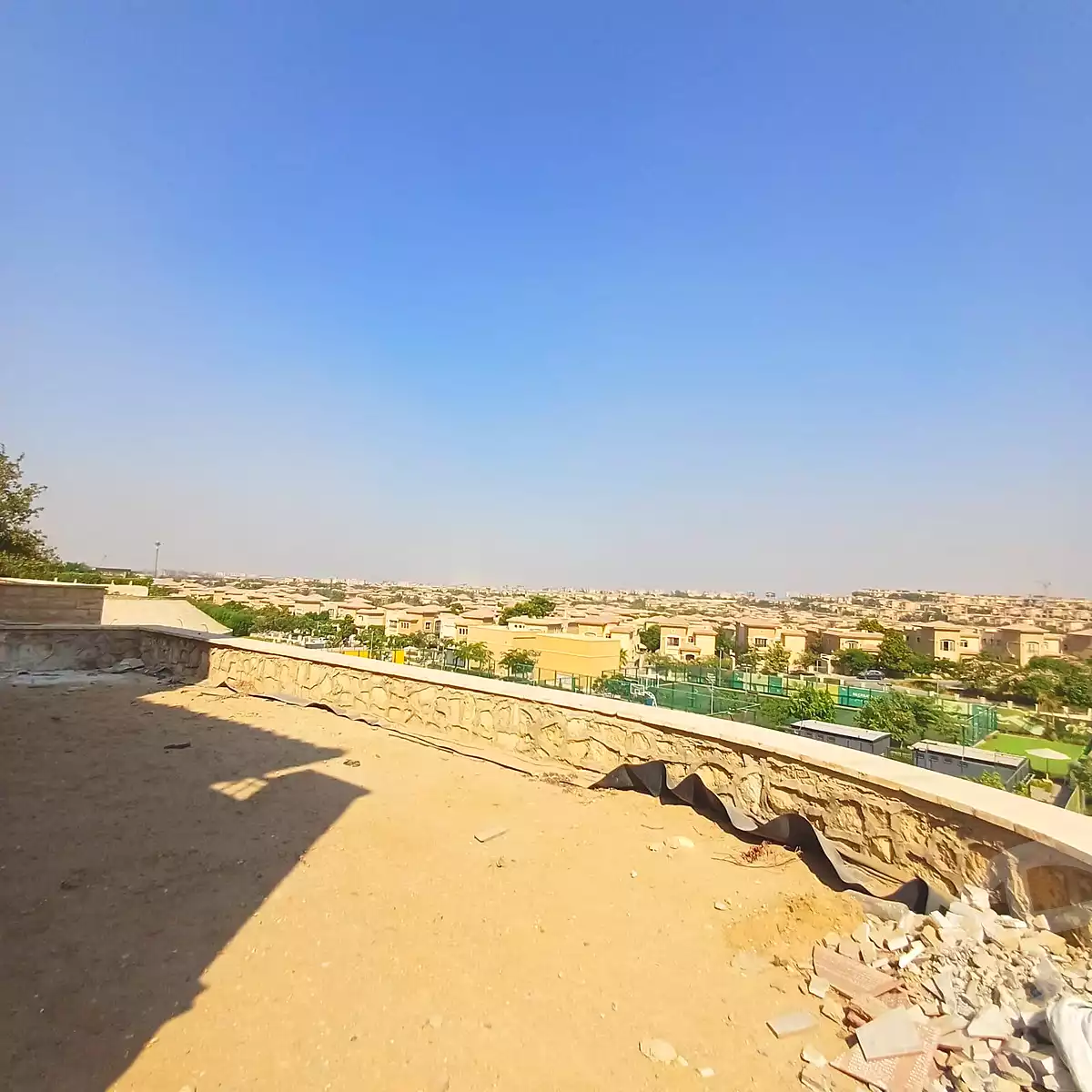 تاون هاوس بـ٤ غرف نوم في ستون بارك، صورة ٦ من ٨