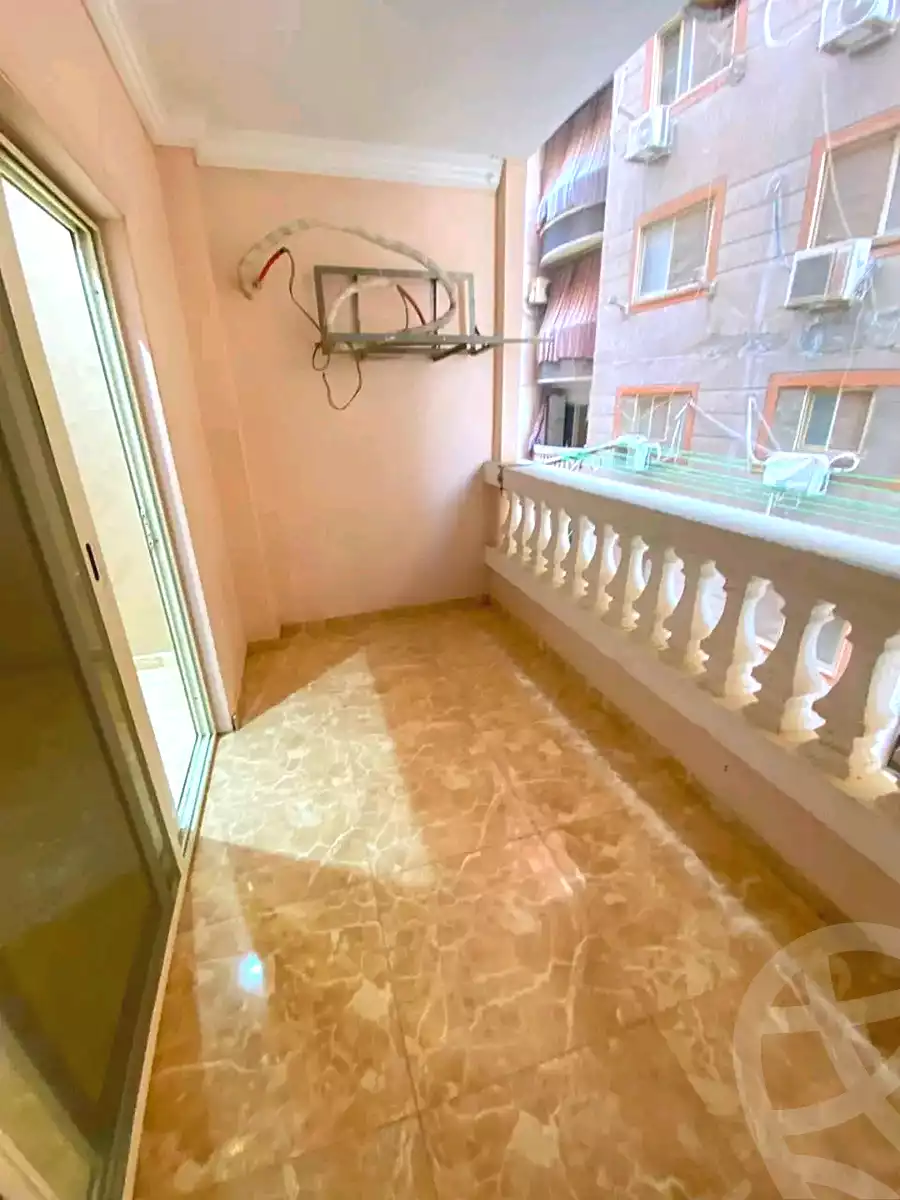 https://aqarmap.com.eg/en/listing/7216399-for-rent-cairo-el-haram-el-lebeny-el-magzar-el-aly-st