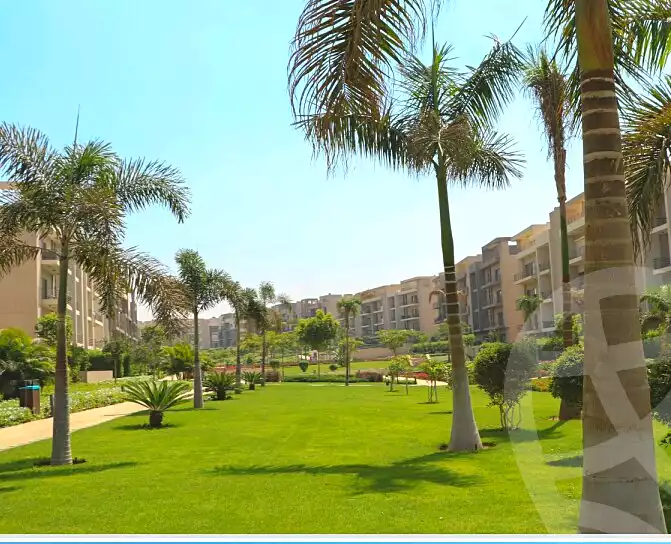 https://aqarmap.com.eg/ar/listing/7216564-for-sale-cairo-new-cairo-compounds-fifth-square