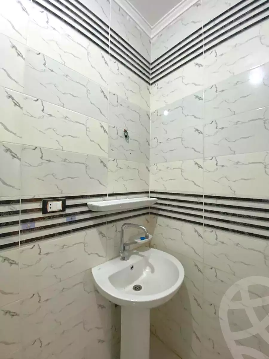 https://aqarmap.com.eg/ar/listing/7216596-for-rent-cairo-6th-of-october-el-ahyaa-neighborhood-5th-street-2