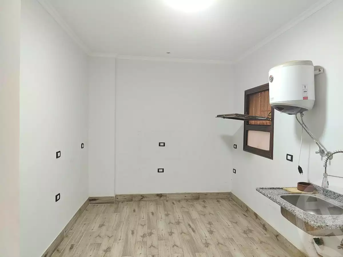 https://aqarmap.com.eg/en/listing/7216601-for-sale-cairo-el-sheikh-zayed-city-el-hay-elsades-ashaer