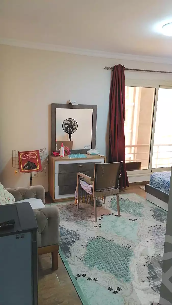 https://aqarmap.com.eg/ar/listing/7216679-for-sale-cairo-el-sheikh-zayed-city-compounds-jn-1
