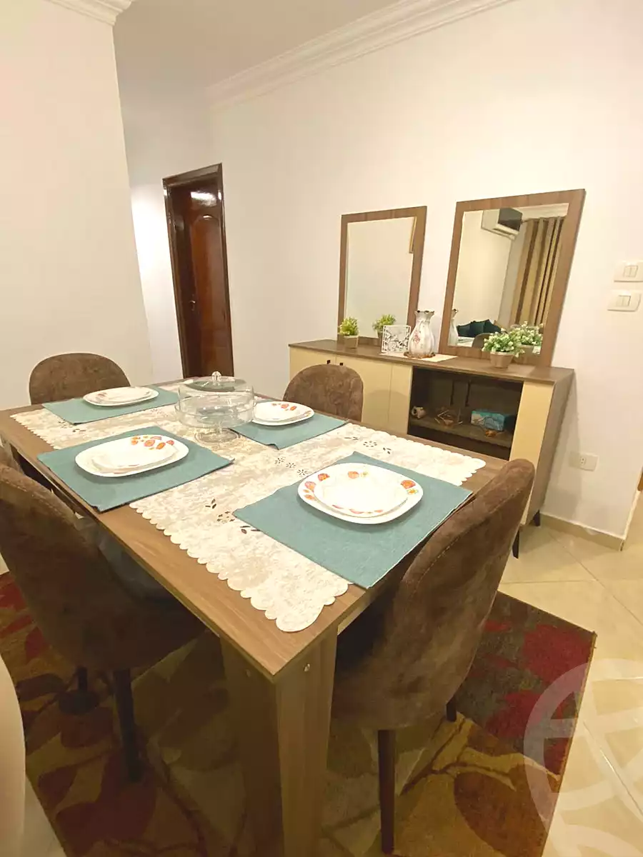 https://aqarmap.com.eg/ar/listing/7217011-for-rent-cairo-el-sheikh-zayed-city-compounds-dr-msr