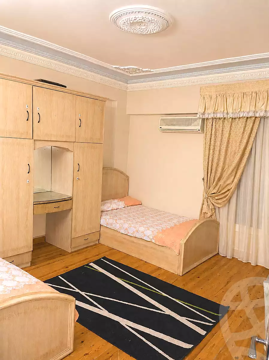 https://aqarmap.com.eg/ar/listing/7217050-for-rent-cairo-el-sheikh-zayed-city-el-hay-elthamen-area-1