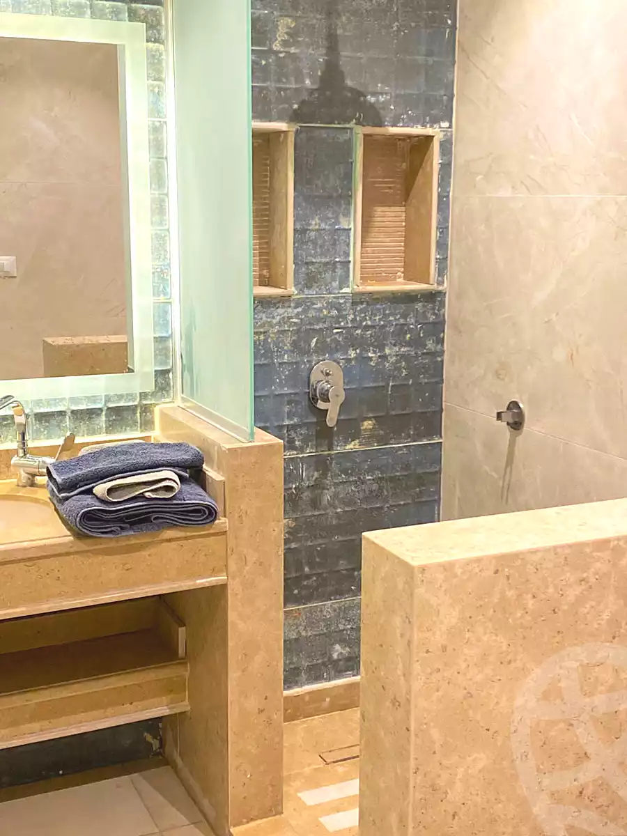 https://aqarmap.com.eg/ar/listing/7217065-for-rent-cairo-el-sheikh-zayed-city-compounds-beverly-hills