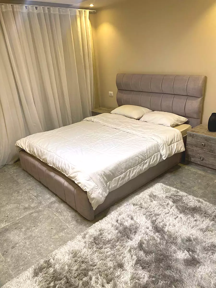 https://aqarmap.com.eg/ar/listing/7217065-for-rent-cairo-el-sheikh-zayed-city-compounds-beverly-hills