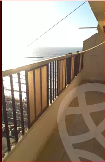 https://aqarmap.com.eg/ar/listing/7217130-for-sale-alexandria-sydy-bshr-sydy-bshr-bhry