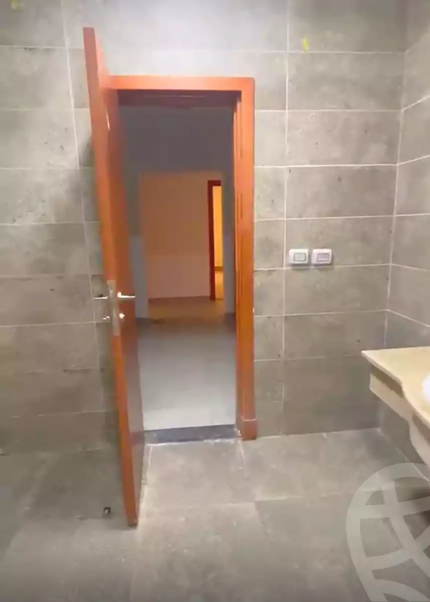 https://aqarmap.com.eg/en/listing/7217077-for-sale-cairo-new-administrative-capital-r5-garden-city-compound-city-edge