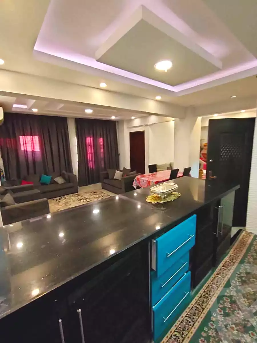 https://aqarmap.com.eg/ar/listing/7217224-for-rent-cairo-el-sheikh-zayed-city-el-hay-elawel-street-10