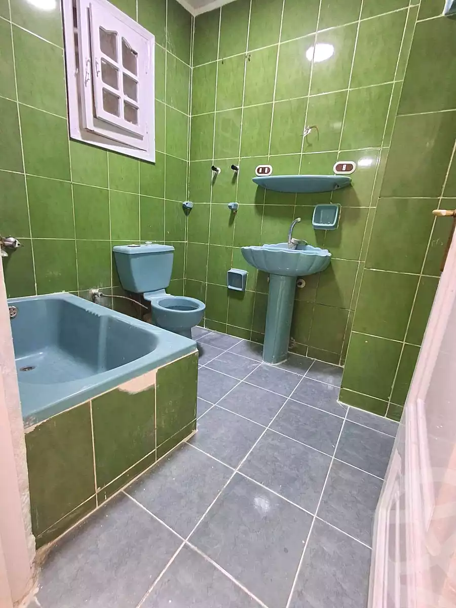https://aqarmap.com.eg/en/listing/7217357-for-sale-alexandria-al-agamy
