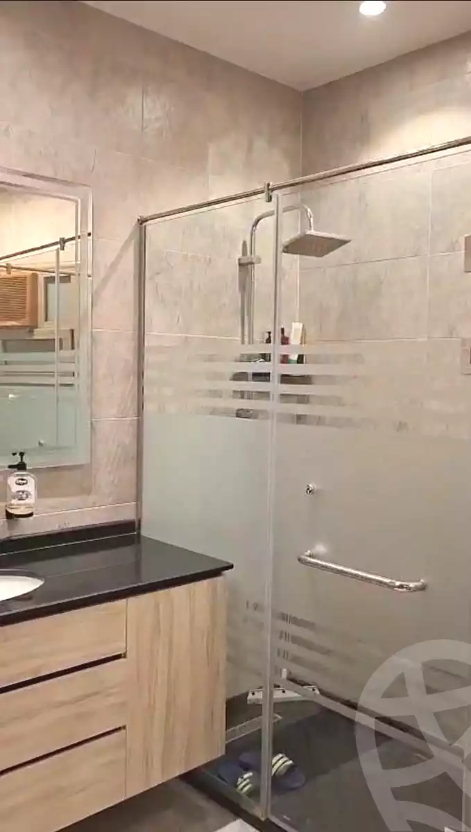 https://aqarmap.com.eg/ar/listing/7217391-for-sale-cairo-el-sheikh-zayed-city-compounds-tiamo-city