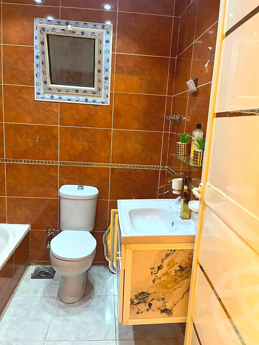 https://aqarmap.com.eg/en/listing/7217402-for-sale-cairo-ain-shams-ain-shams-el-sharkia-el-eshrein-stt