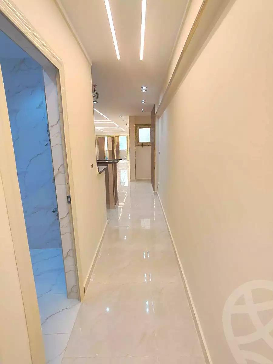 https://aqarmap.com.eg/ar/listing/7217560-for-sale-alexandria-sydy-bshr-sydy-bshr-bhry-street-17