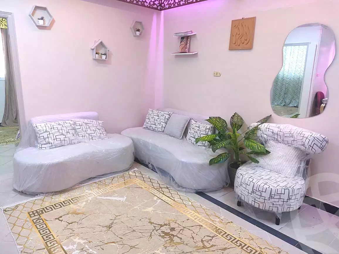 https://aqarmap.com.eg/ar/listing/7217674-for-rent-cairo-manial-manial-st