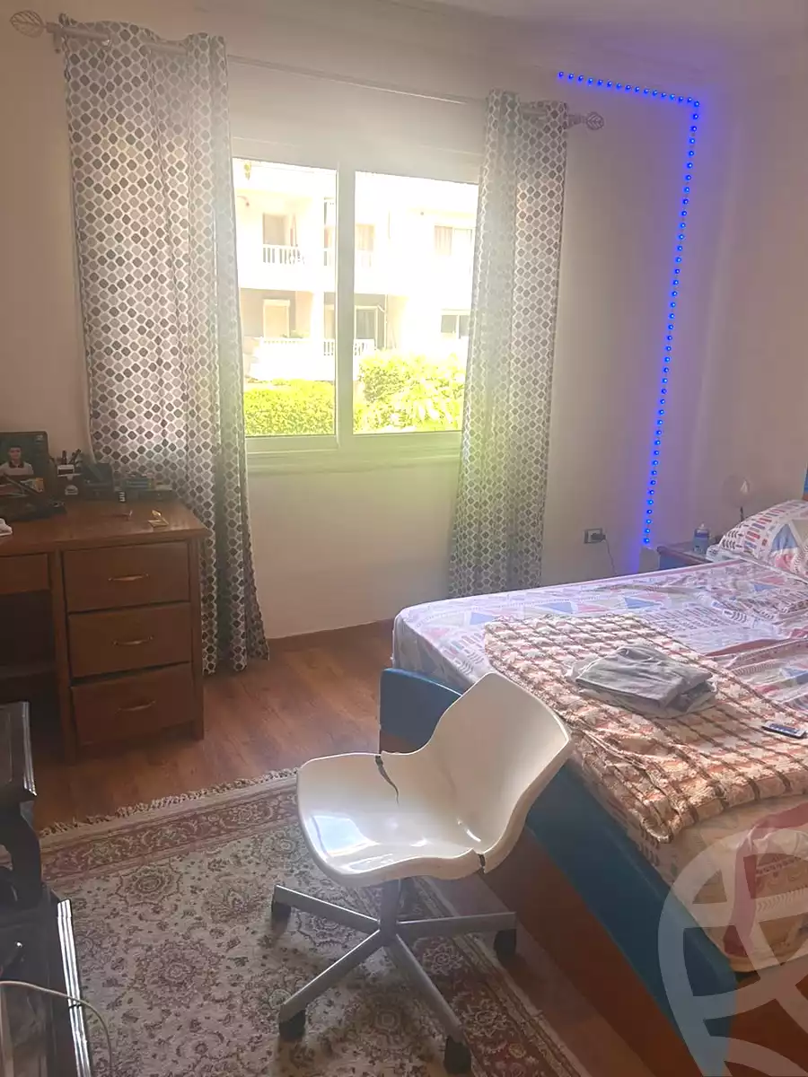 https://aqarmap.com.eg/ar/listing/7217784-for-sale-cairo-new-cairo-compounds-jyd
