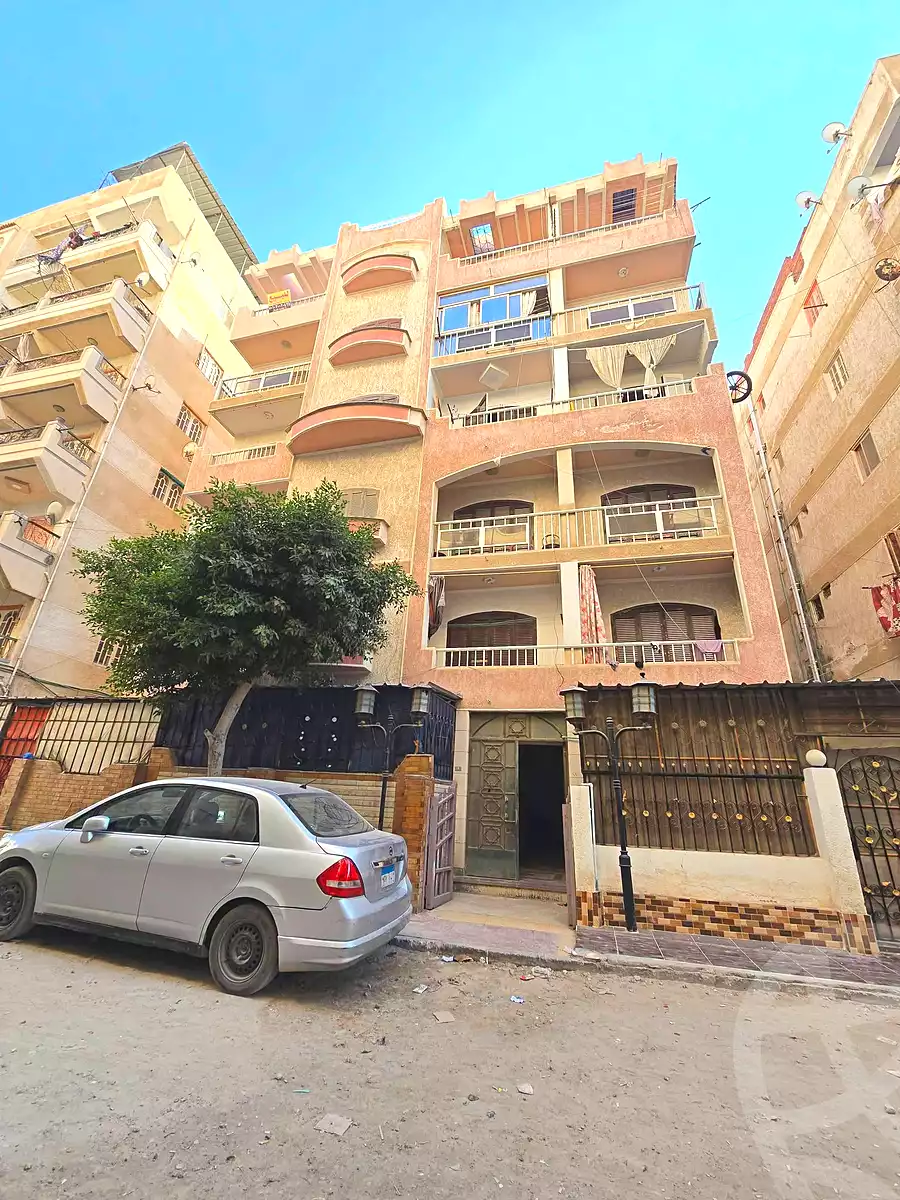 https://aqarmap.com.eg/ar/listing/7217962-for-sale-alexandria-al-agamy-shataa-el-nakheel