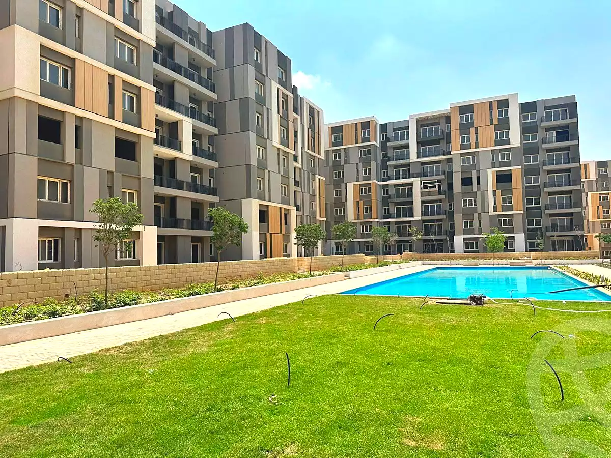 https://aqarmap.com.eg/ar/listing/7217949-for-sale-cairo-new-cairo-lmstqbl-syty-compounds-park-226-haptown-hassan-allam