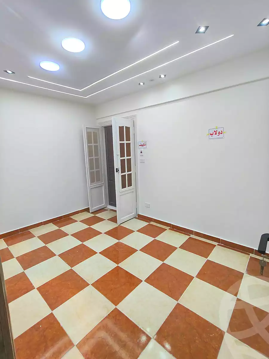https://aqarmap.com.eg/ar/listing/7218026-for-sale-alexandria-sydy-bshr-sydy-bshr-bhry-shr-mhmwd-l-yswy