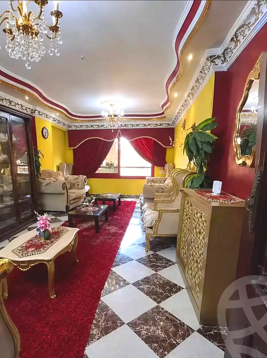 https://aqarmap.com.eg/ar/listing/7218036-for-sale-cairo-faisal-kafr-tohormos-queen-nazli-st
