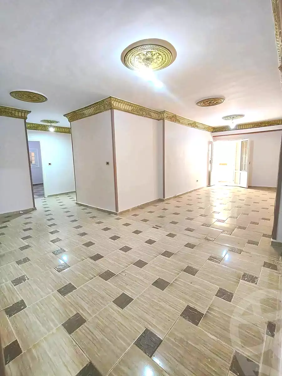 https://aqarmap.com.eg/ar/listing/7218087-for-sale-alexandria-el-mandara-alex-el-mandara-bahri-sidi-kamal-st